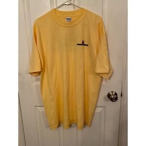 Rare Ford Outfitters T-Shirt yellow Men's tshirt X-LARGE